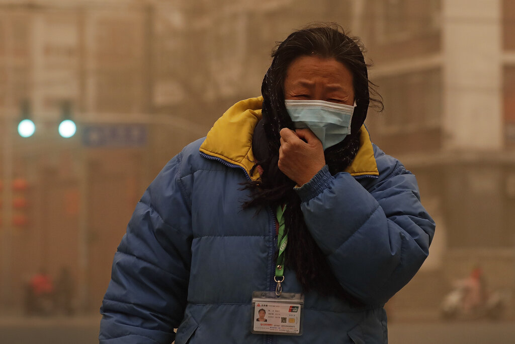 Worst sandstorm in a decade sweeps across China
