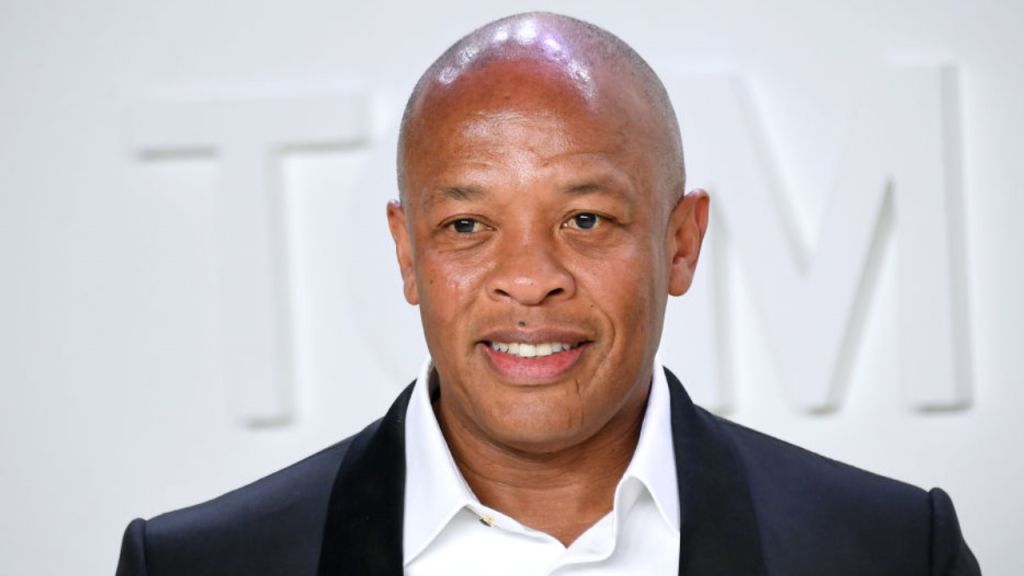 Dr. Dre recovering at home after brain aneurysm