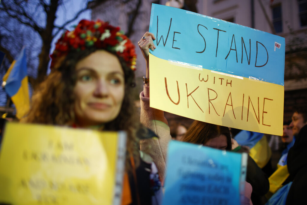 Invasion of Ukraine protested across the globe