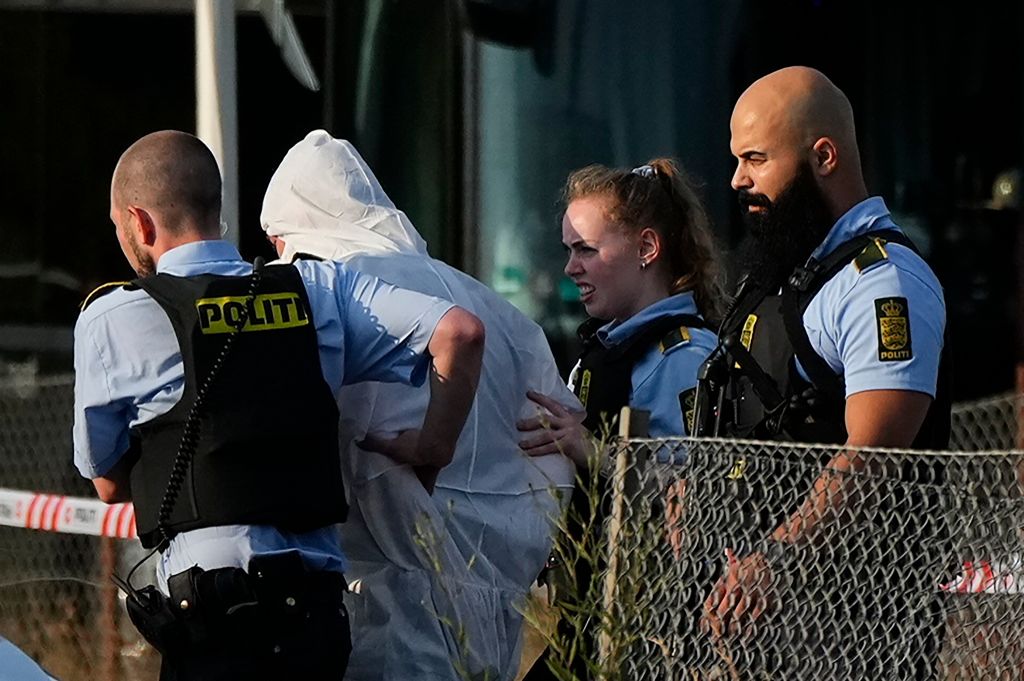 Photos: Copenhagen mall shooting leaves 3 dead, 3 critically wounded