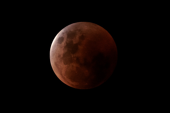 Photos: 'Beaver moon' total lunar eclipse, aka 'blood moon,' delights skygazers