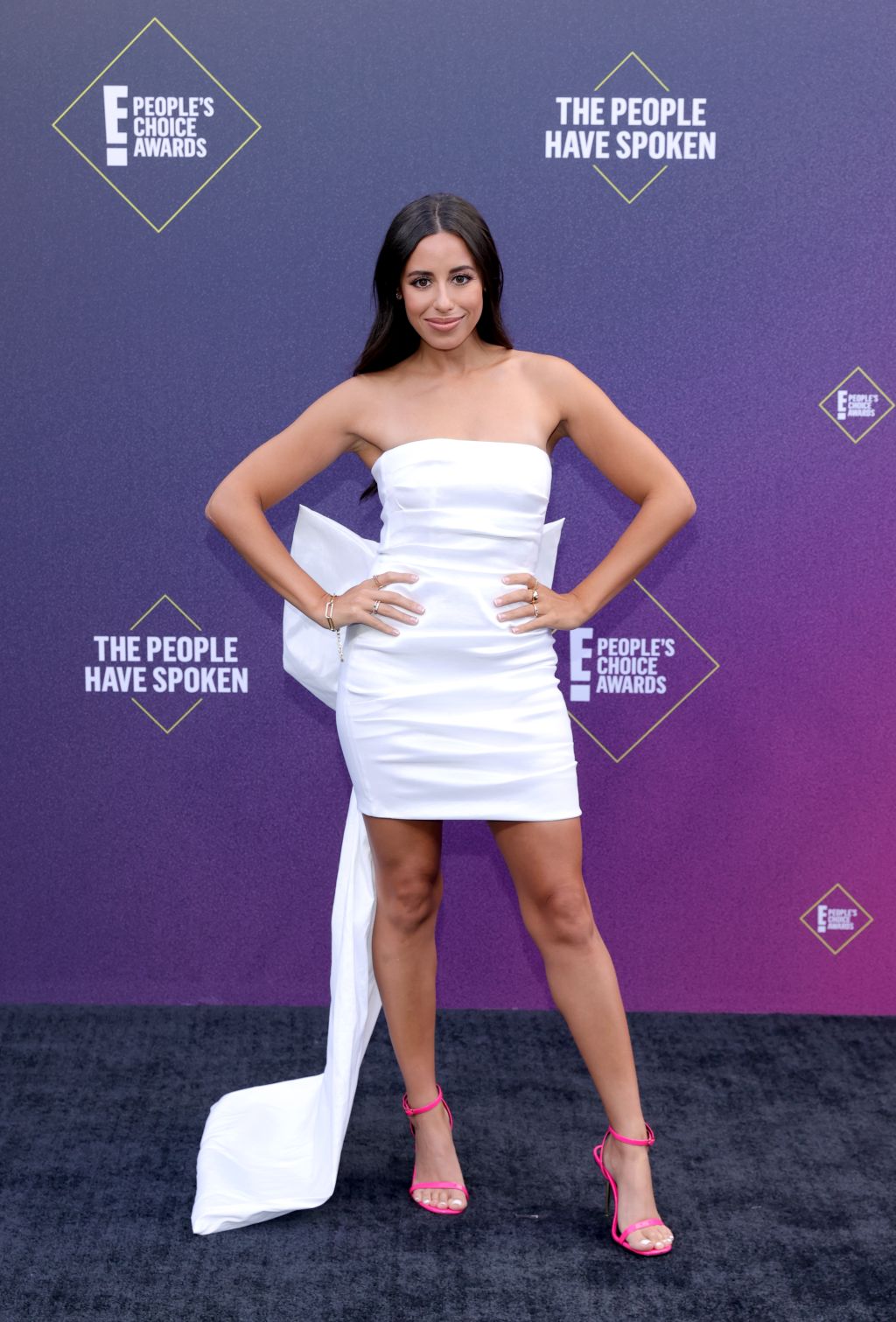 Photos: Stars shine on the People's Choice Awards 2020 red carpet