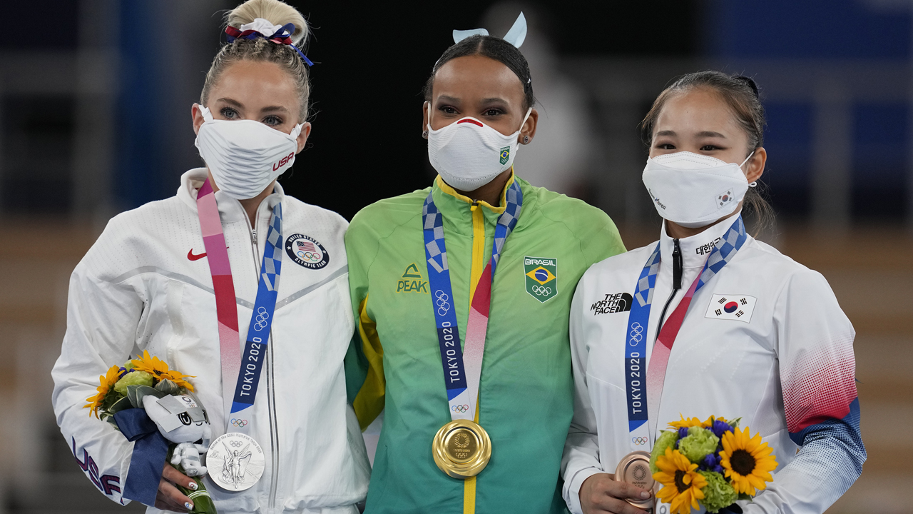 Photos: MyKayla Skinner wins silver after replacing Simone Biles in Olympic vault final