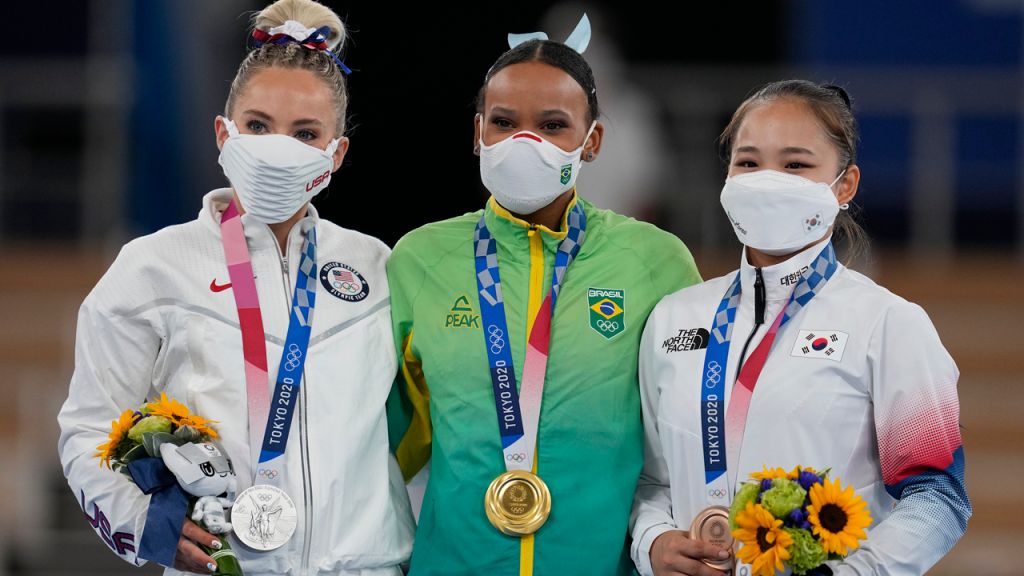 Photos: MyKayla Skinner wins silver after replacing Simone Biles in Olympic vault final