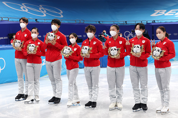 Photos: US figure skaters win Olympic silver in team competition