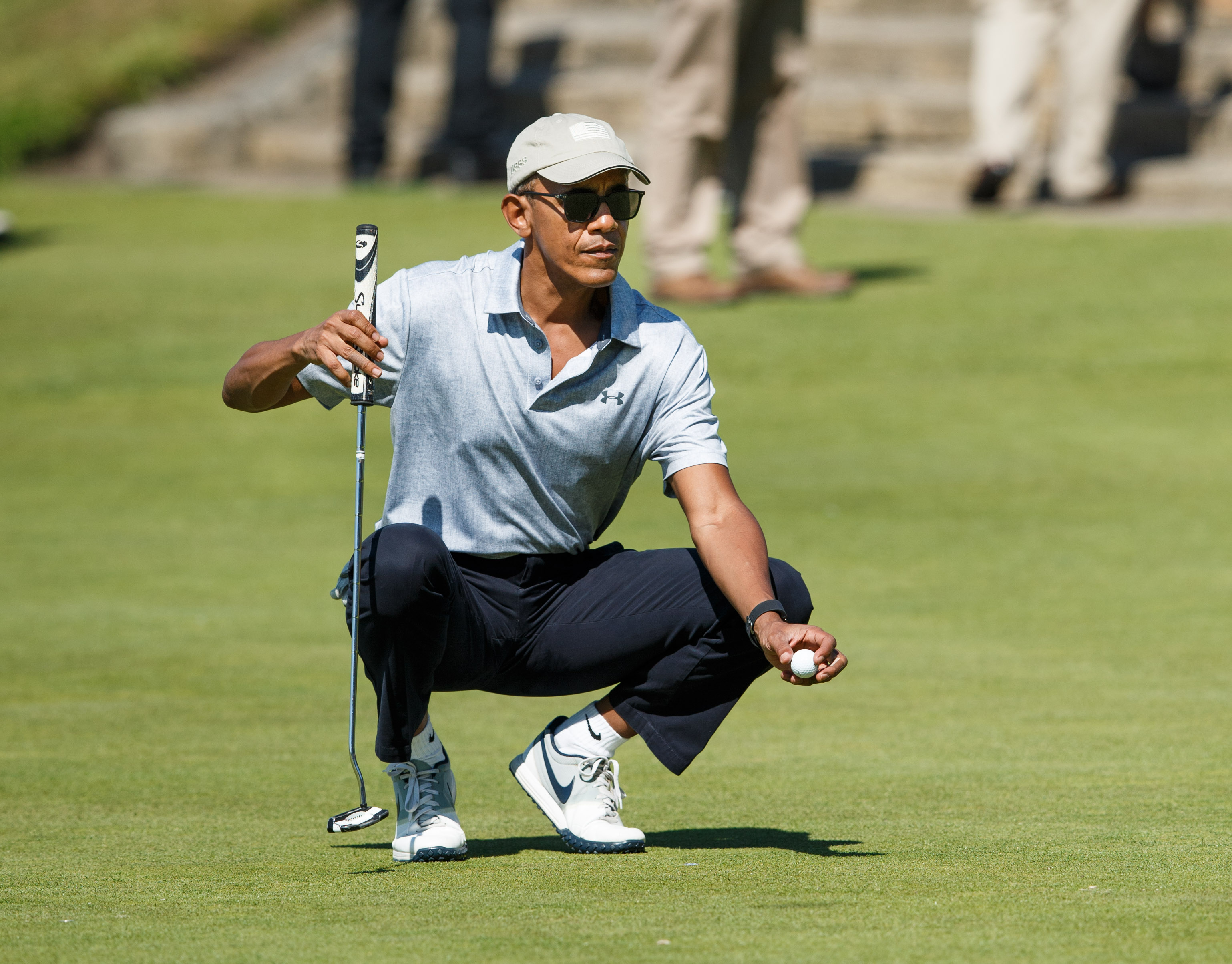 Former President Obama Plays Golf in St Andrews