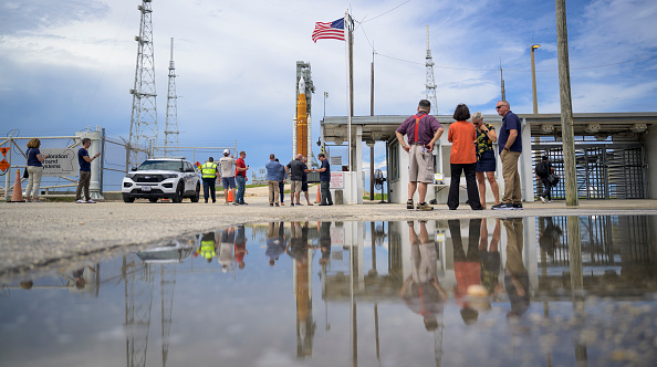 Photos: NASA's Artemis I moon rocket on track for Monday launch