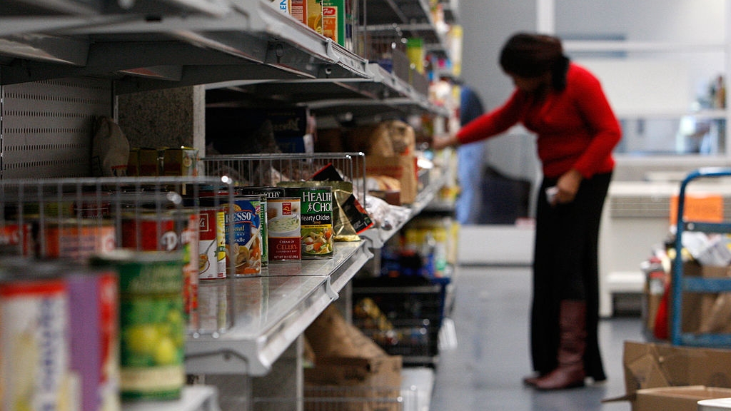 Tennessee teen donates $45,000 to food bank