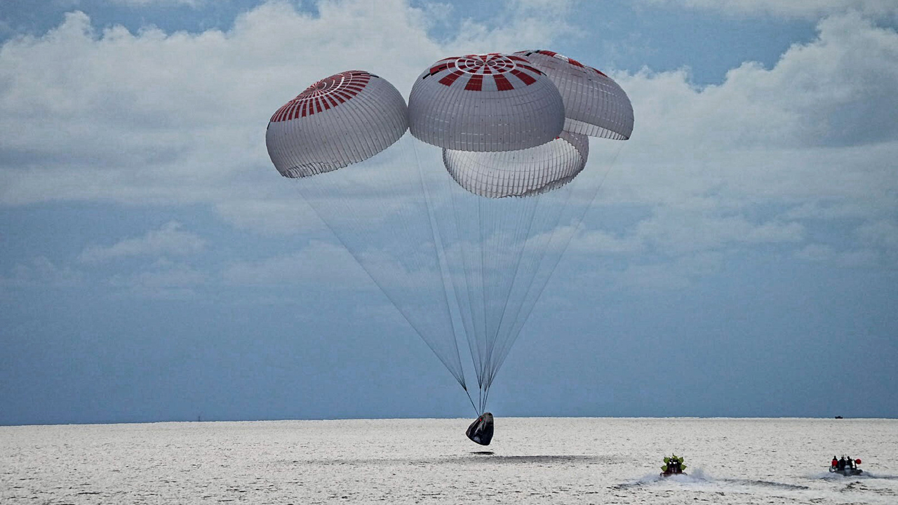 Photos: SpaceX Inspiration4 all-civilian crew safely returns to Earth