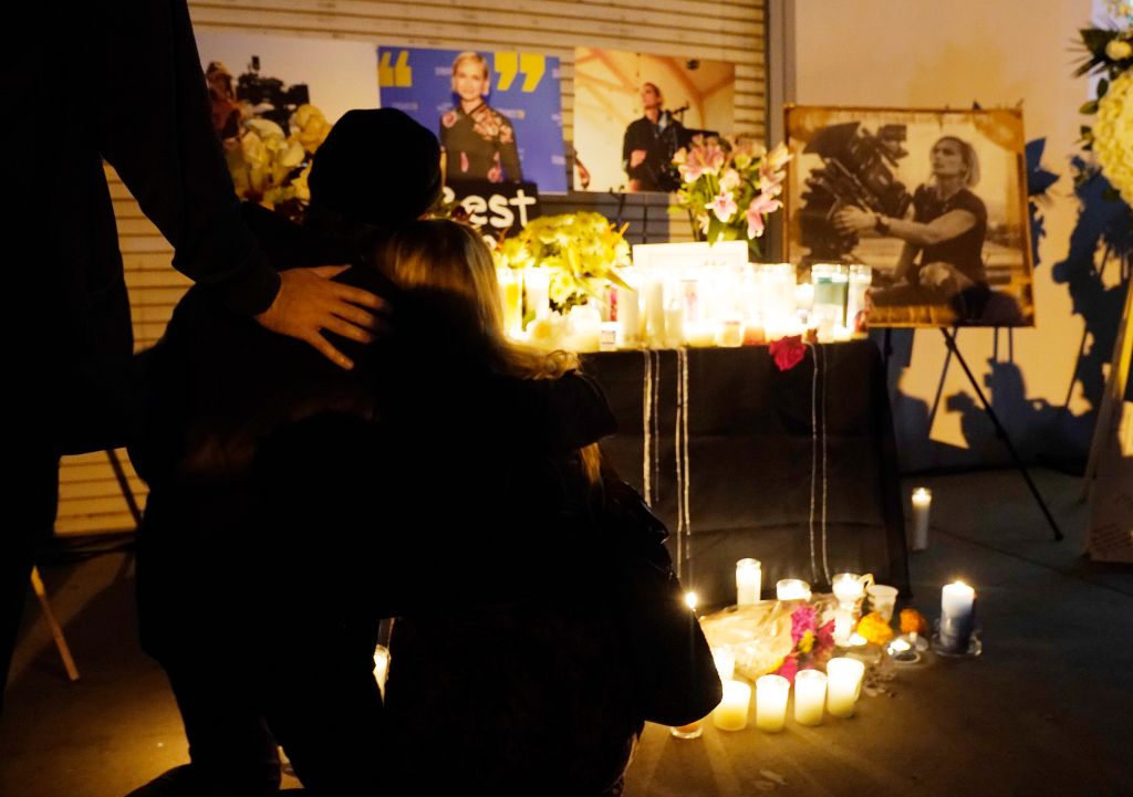 Photos: Halyna Hutchins, cinematographer killed on 'Rust' set, mourned at candlelight vigil