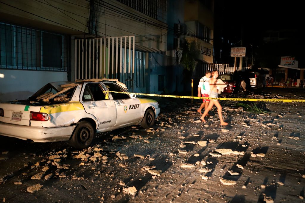 Photos: Magnitude 7 earthquake strikes near Acapulco, Mexico