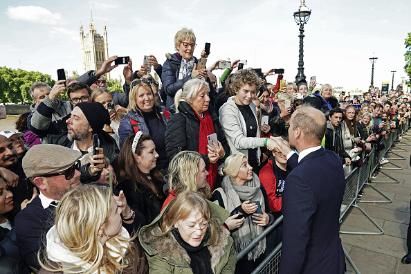 King Charles III, Prince William surprise mourners