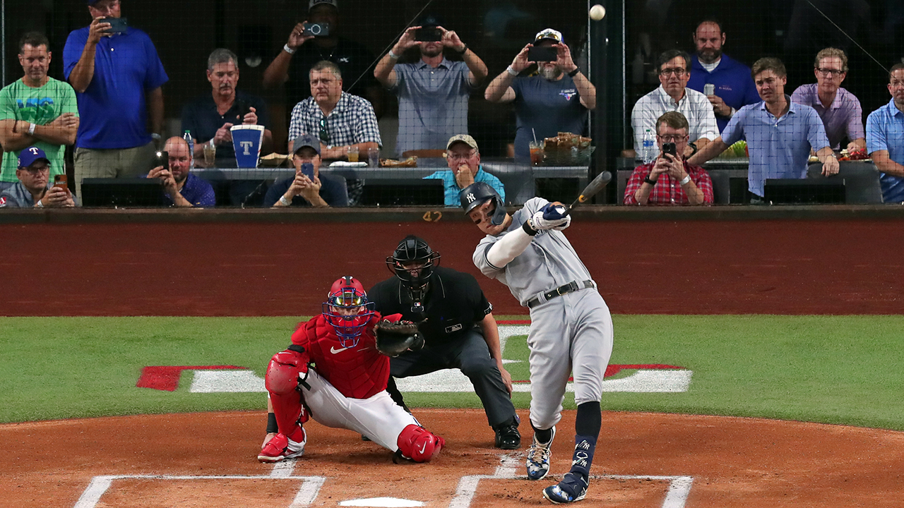 Photos: Aaron Judge hits 62nd home run to set AL record