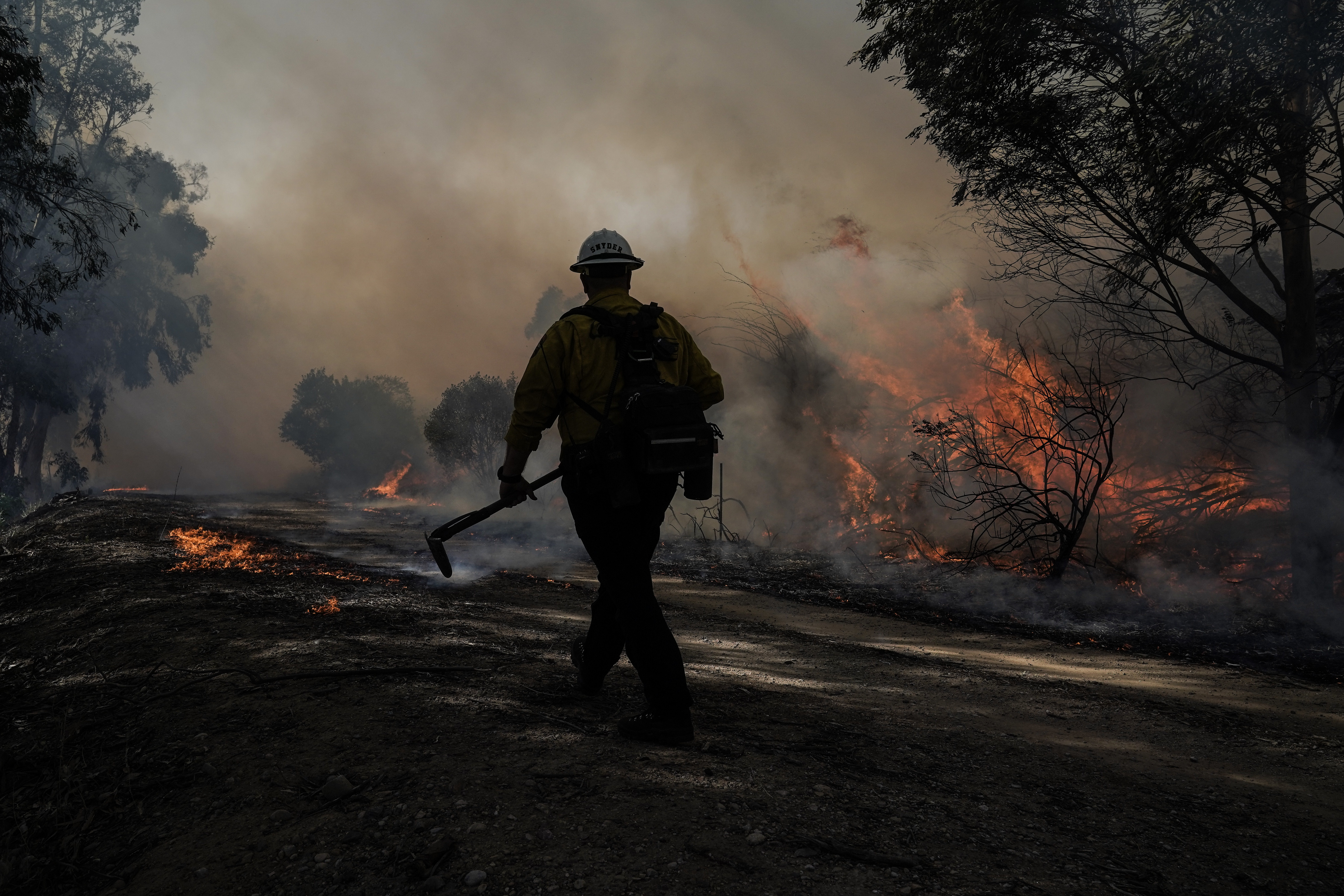 Photos: Silverado Fire in Southern California forces thousands to evacuate
