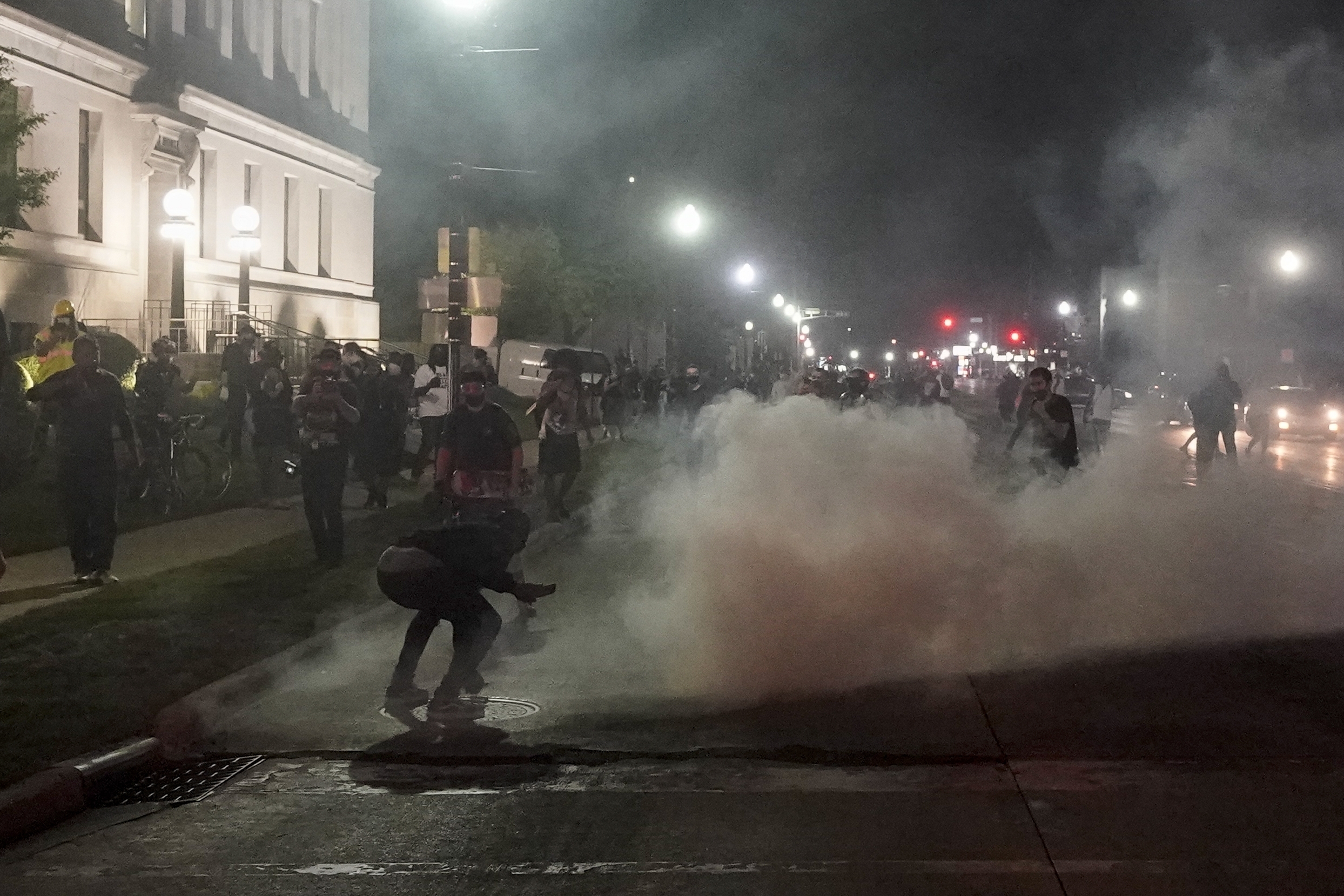 Portesters, police clash in Kenosha, Wisconsin