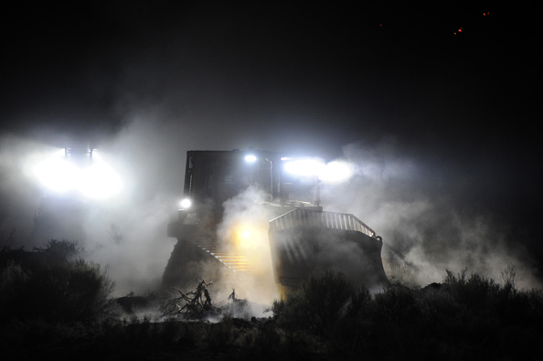 Mill Fire ravages Northern California city of Weed