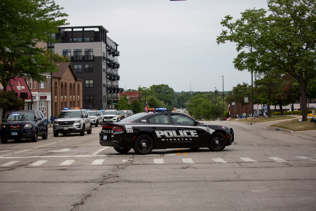 Fourth of July shooting: 6 killed, several hurt at Illinois parade, reports say