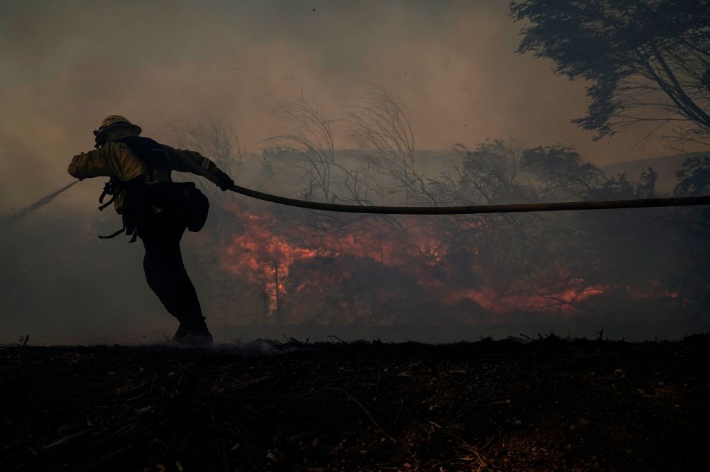 Photos: Silverado Fire in Southern California forces thousands to evacuate