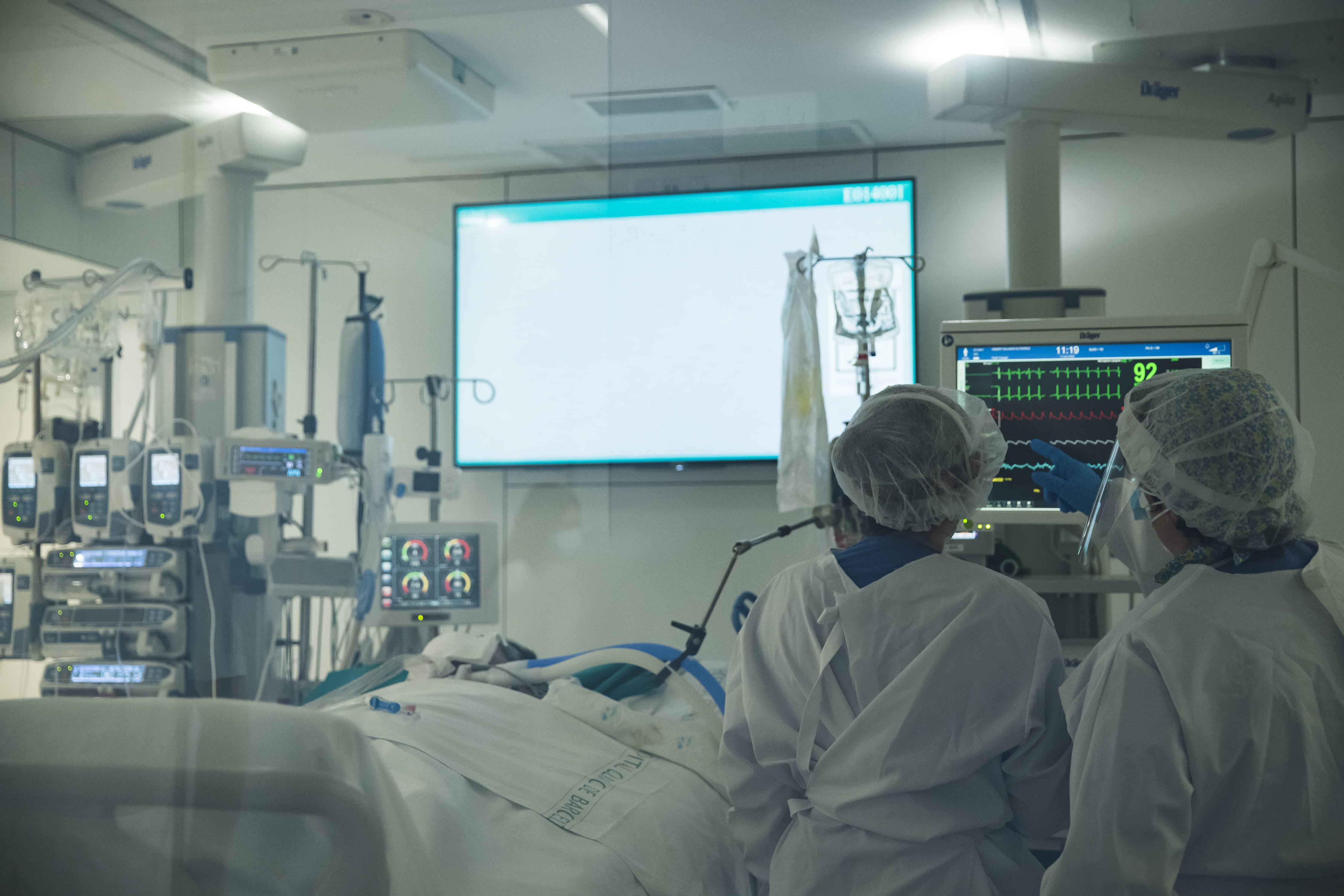 Inside Clinic Hospital ICU