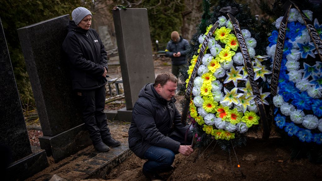 Photos: Russian invasion into Ukraine enters ninth day