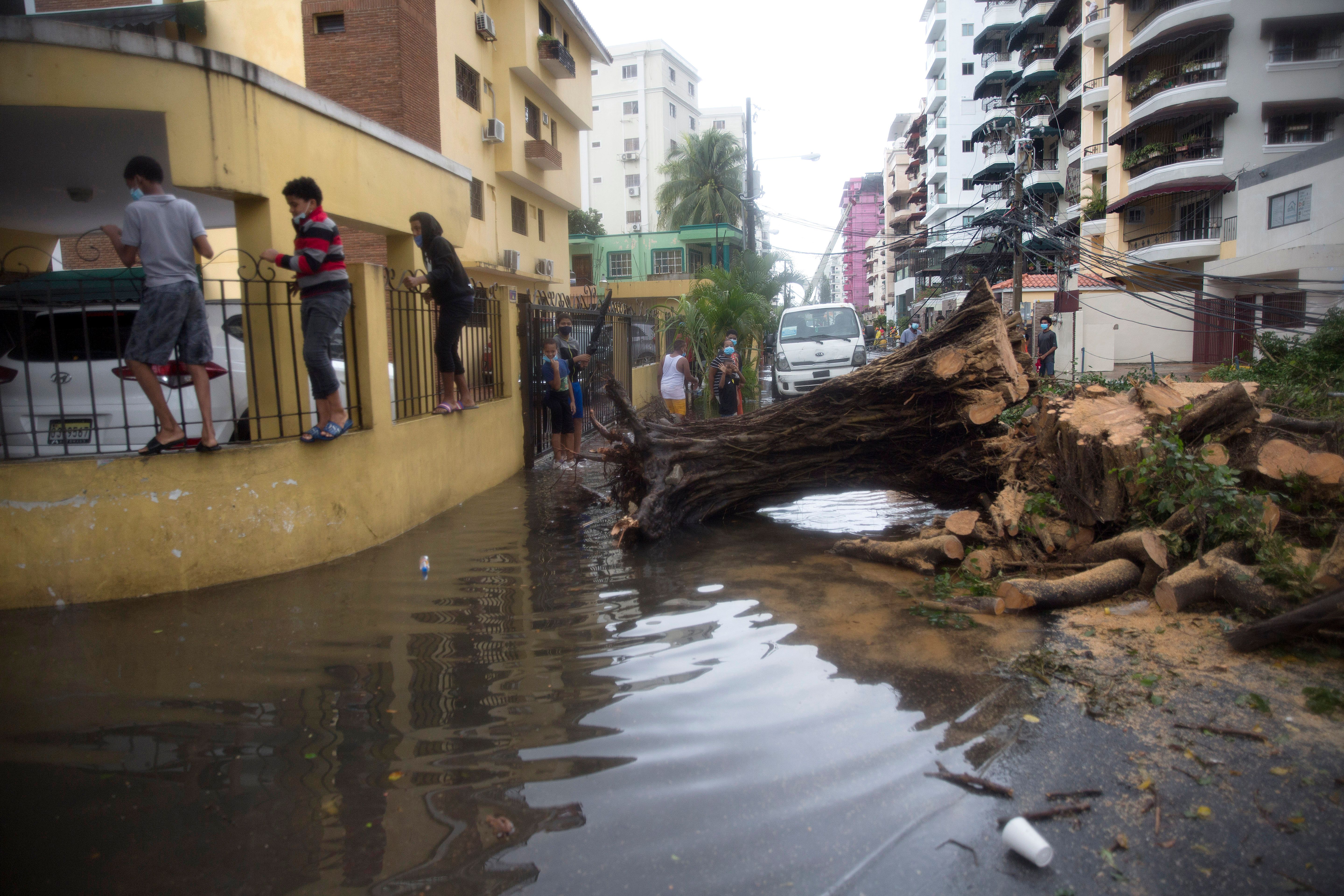 Deadly Tropical Storm Laura batters Haiti, Dominican Republic