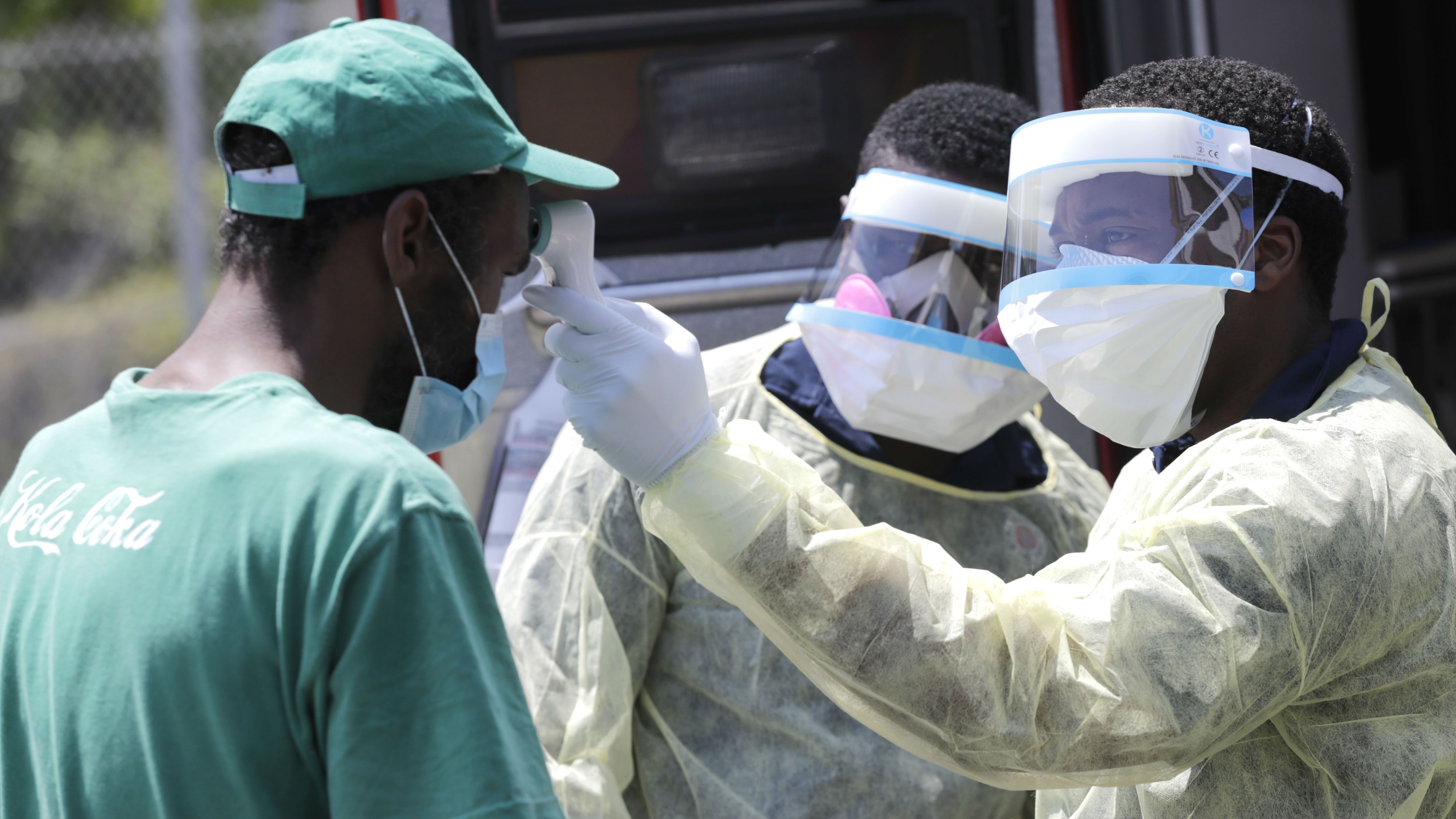 Video: Black Miami doctor who tests homeless for COVID-19 handcuffed, detained outside own home