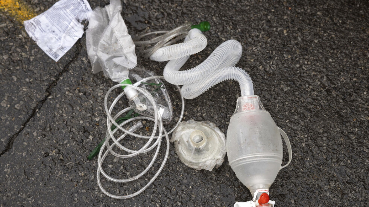 Photos: NYC apartment fire