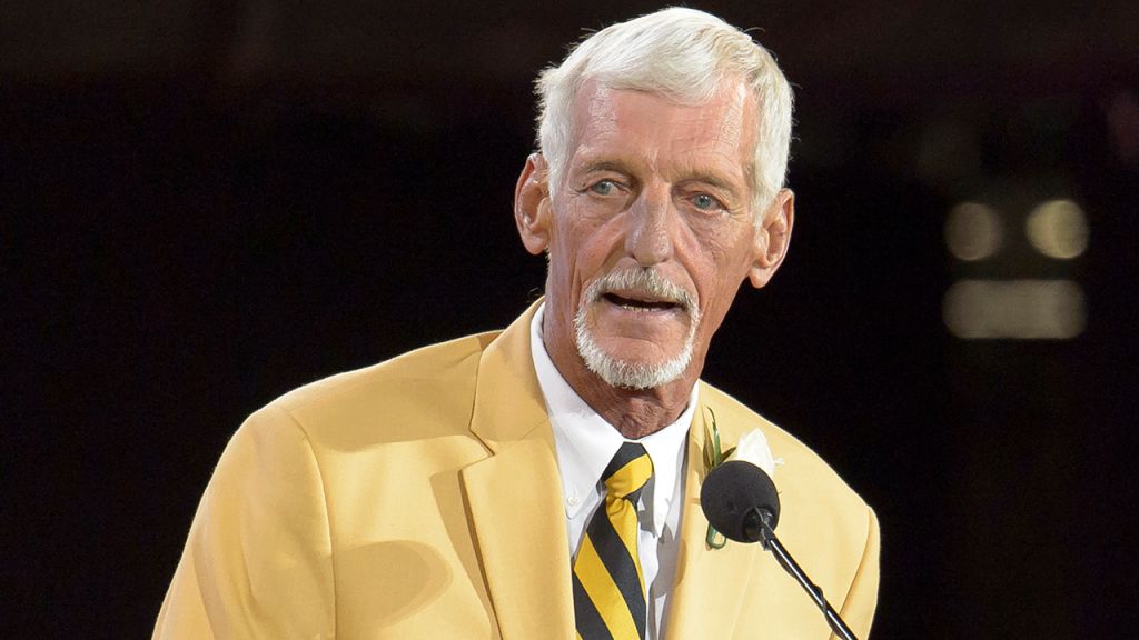 Photos: NFL Hall of Famer Ray Guy through the years