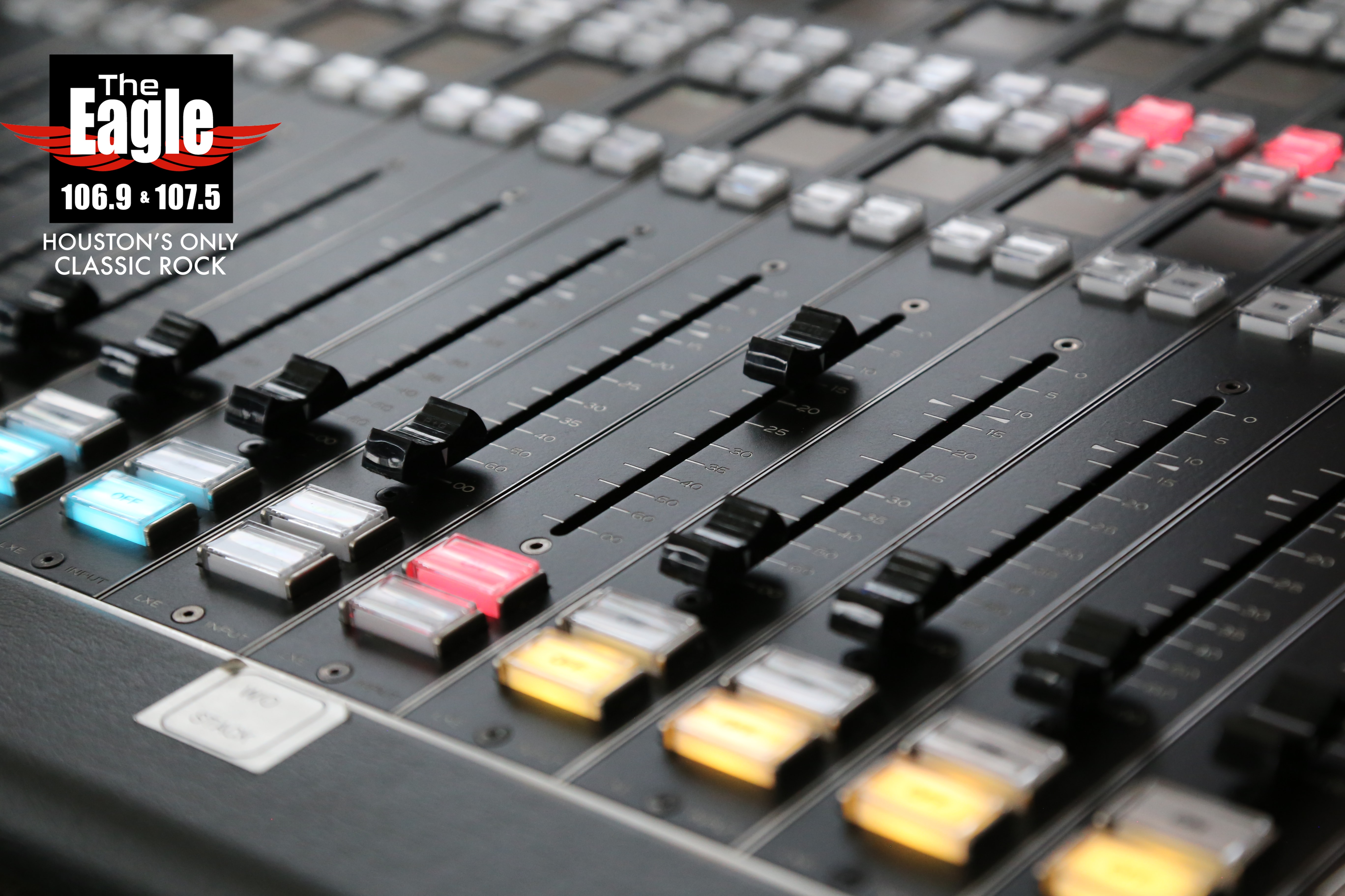 Houstons Eagle board