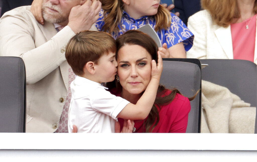 Prince Louis pageant antics