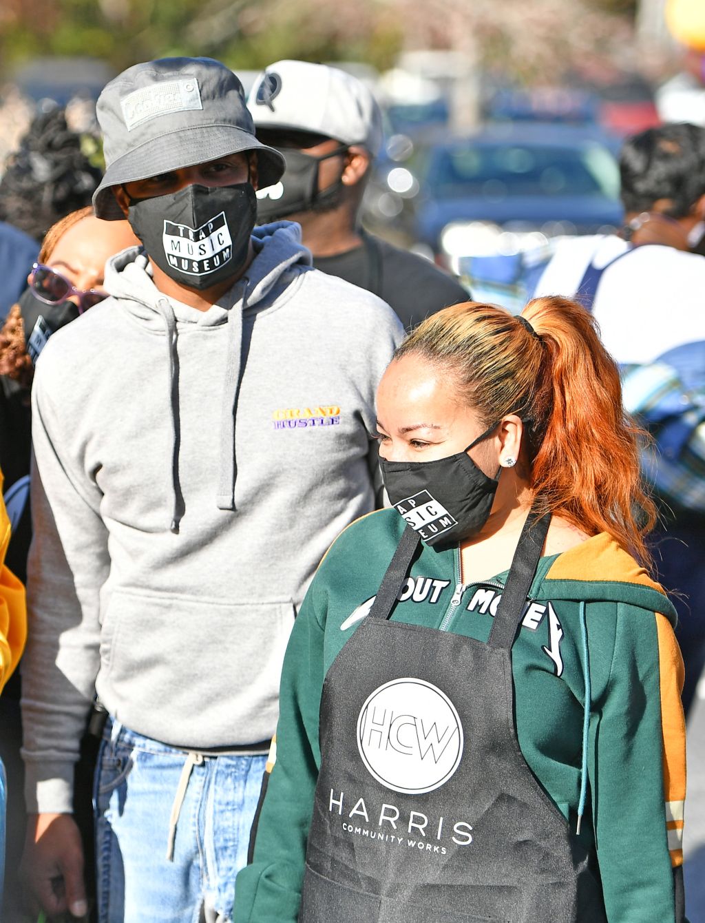 Rapper T.I. gives 1,000 Thanksgiving turkeys to families in need at Atlanta event