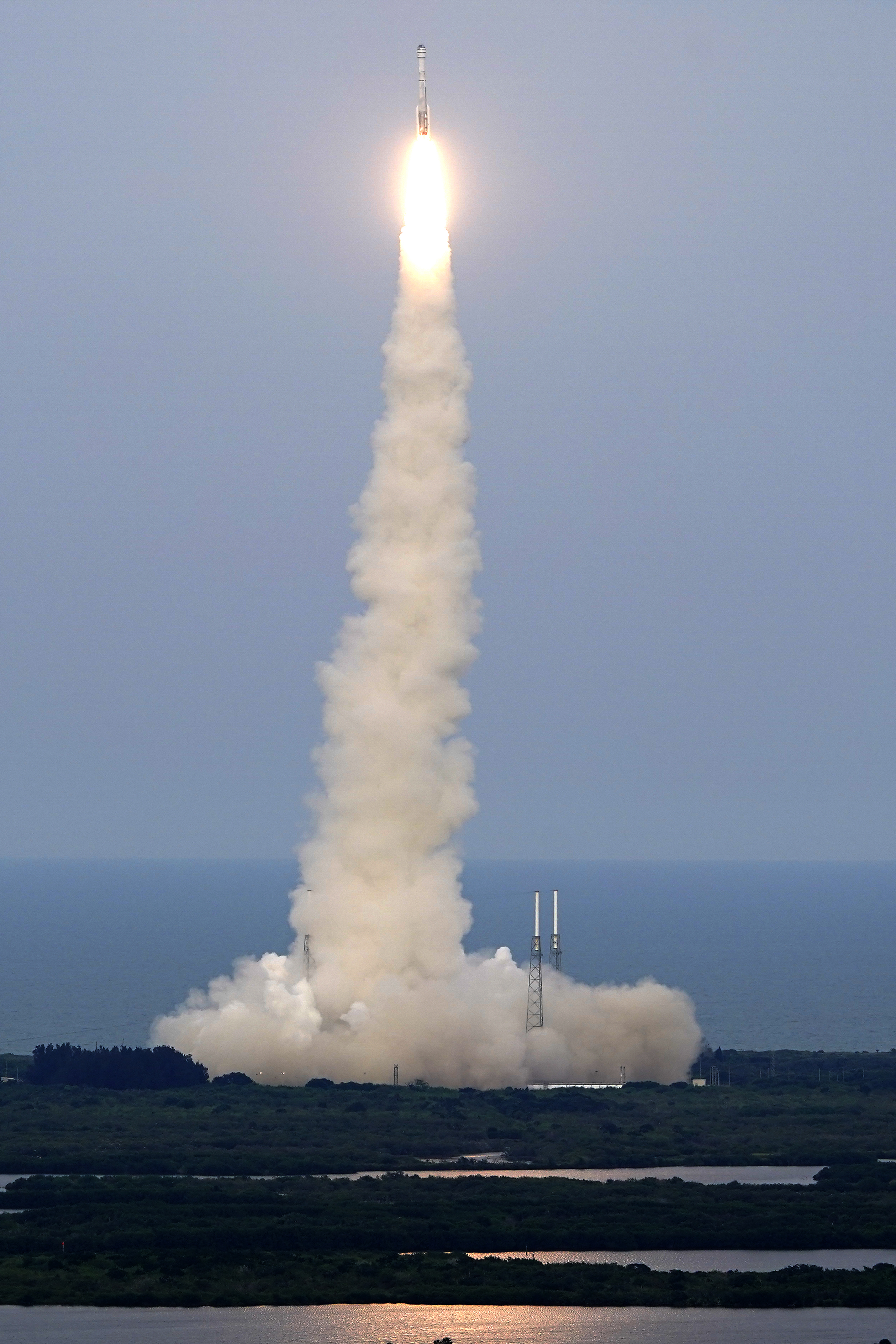 Photos: Boeing Starliner capsule lifts off for test flight to International Space Station