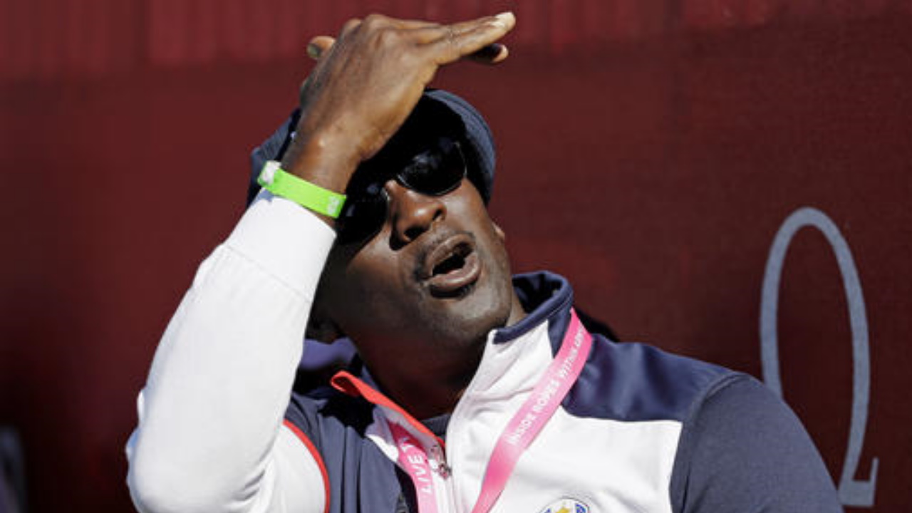 Michael Jordan’s new golf course delivers beer, snacks from drone