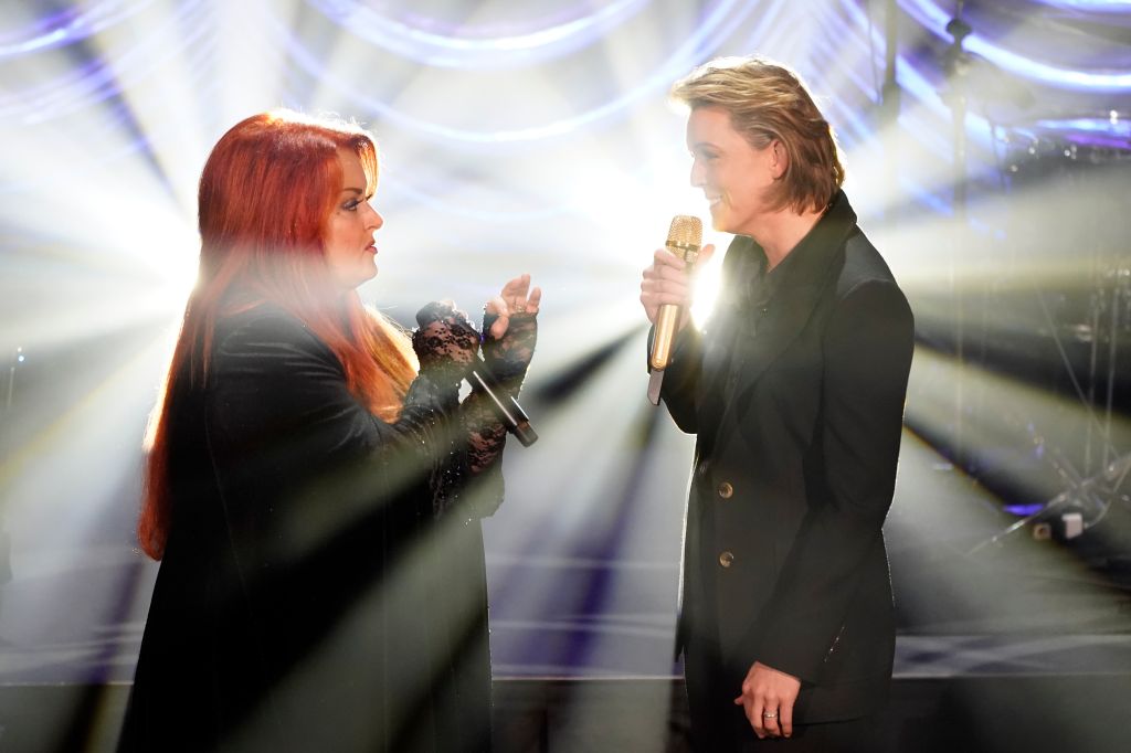 Naomi Judd celebrated in televised memorial service