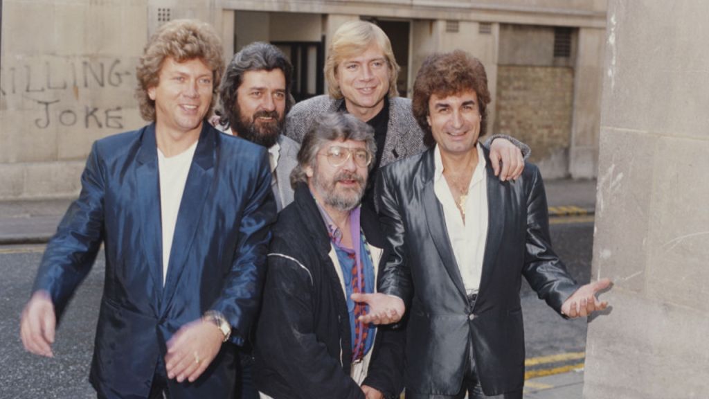 Graeme Edge dies