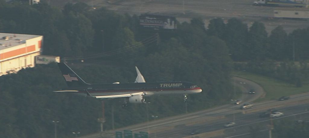 Trump's plane approaches Hartsfield-Jackson