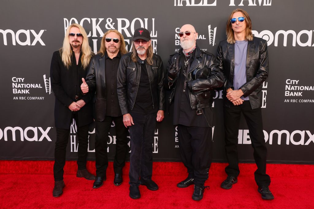 37th Annual Rock & Roll Hall Of Fame Induction Ceremony - Arrivals