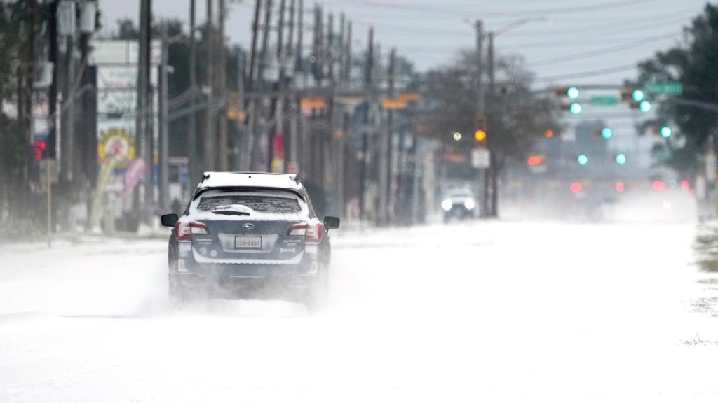 Deadly winter storm slams Texas, other parts of US