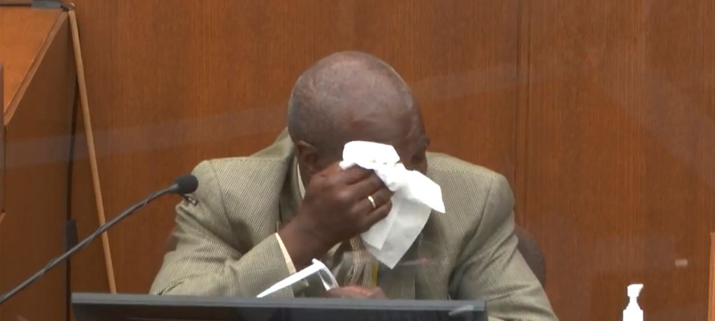 Witness breaks down after watching video of George Floyd's arrest at Derek Chauvin's trial