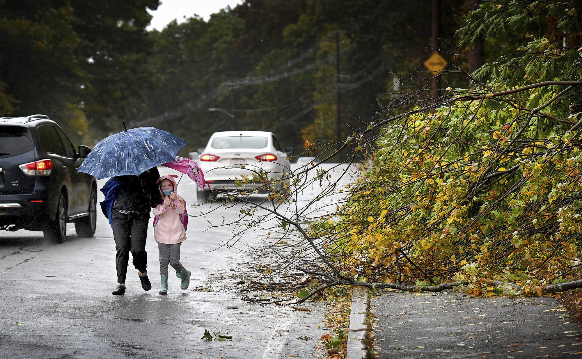 Photos: New England surveys damage in Nor'easter's aftermath