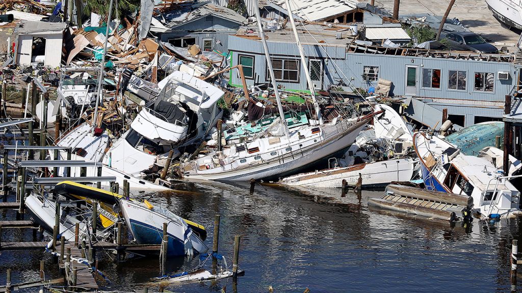 Hurricane Ian slams into Florida's west coast