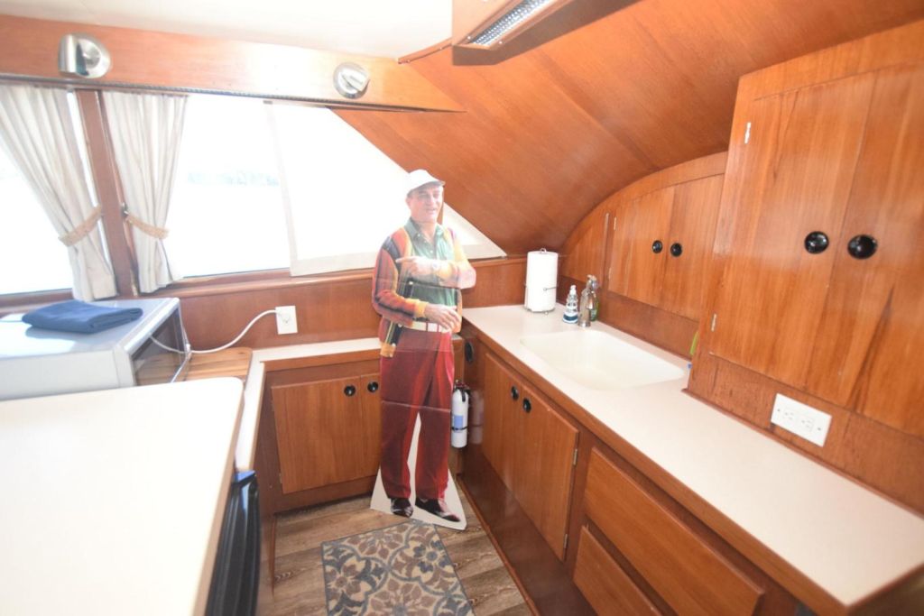 Yacht featured in ‘Caddyshack’ up for sale
