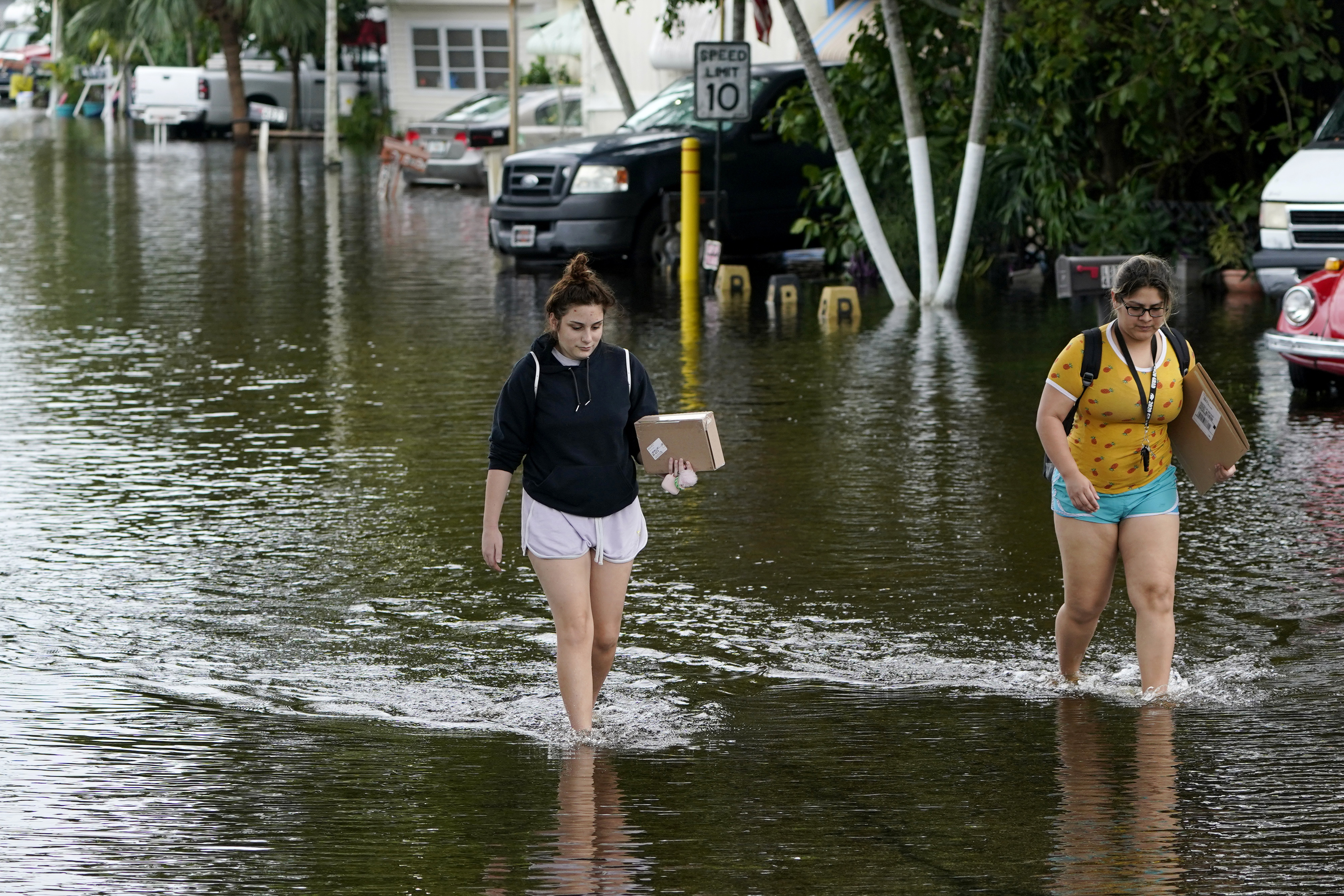 Tropical Storm Eta dumps blustery rain on west Florida, makes landfall near Cedar Key