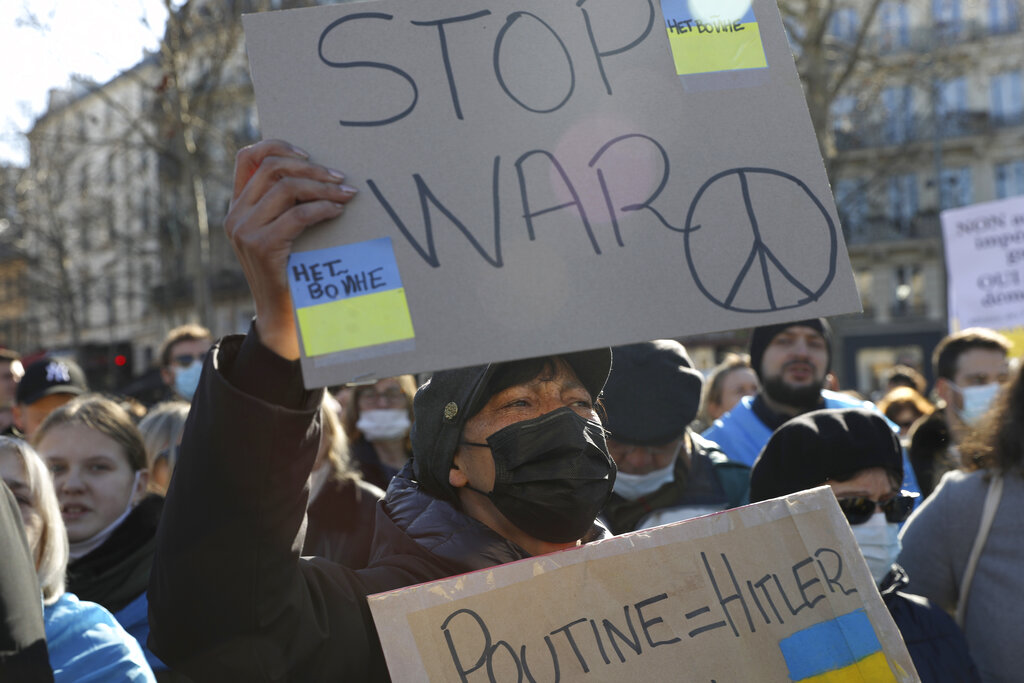 Invasion of Ukraine protested across the globe