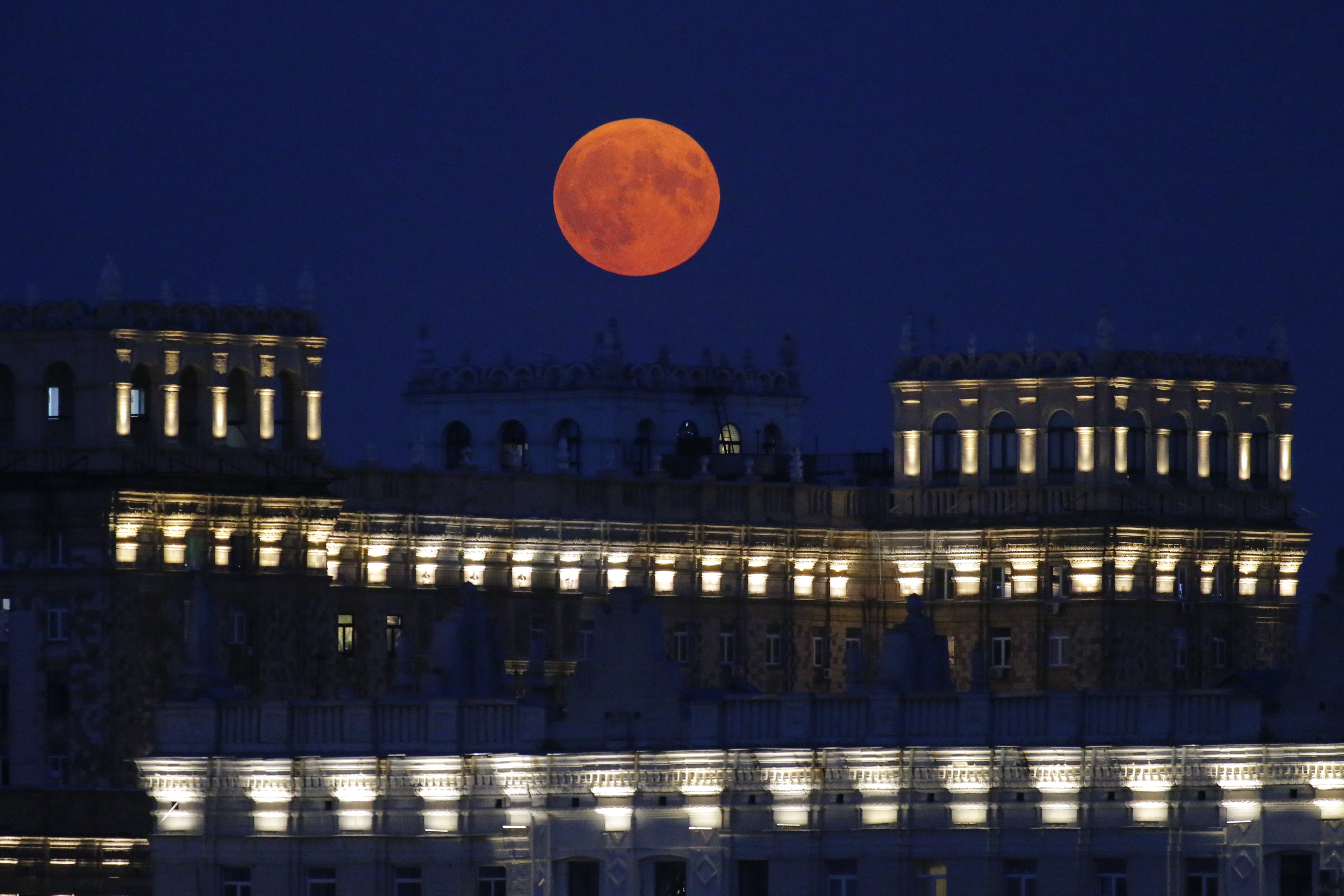 Photos: June 2021 Strawberry Moon brightens the night sky