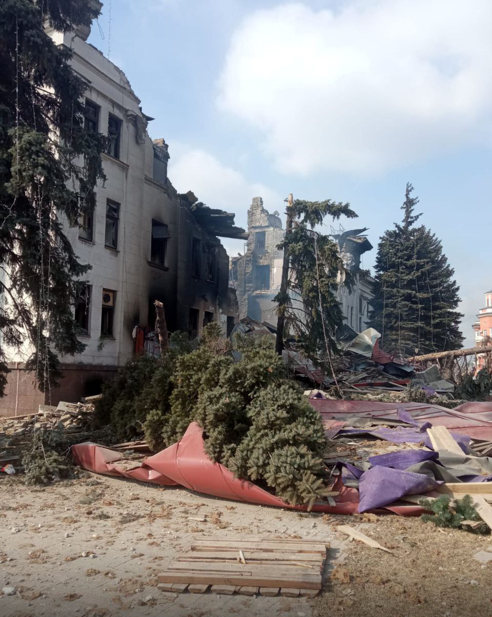Photos: Russian airstrike on Mariupol theater killed 300, city says