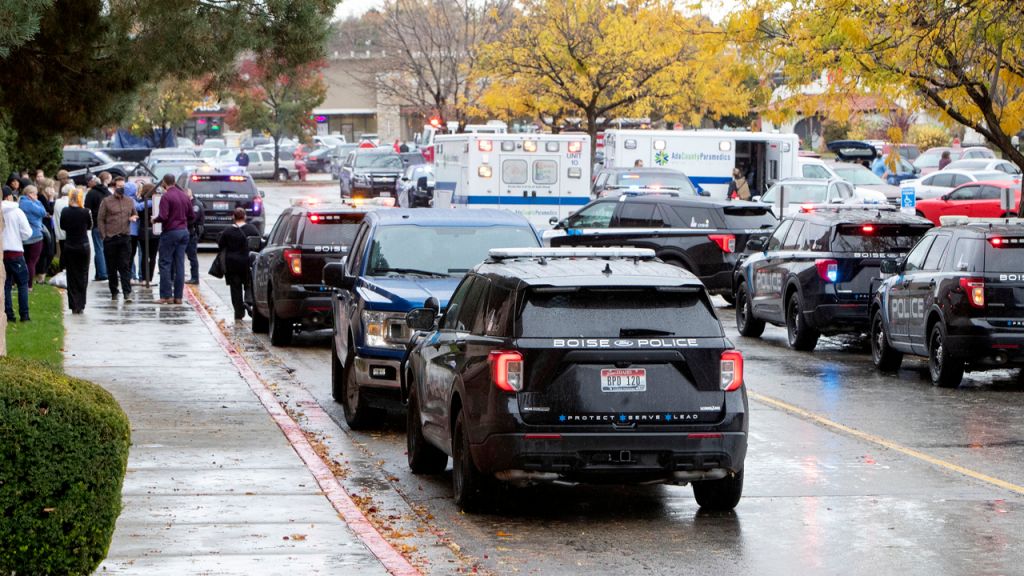 Photos: Idaho mall shooting leaves 2 dead, 4 hurt, including Boise officer