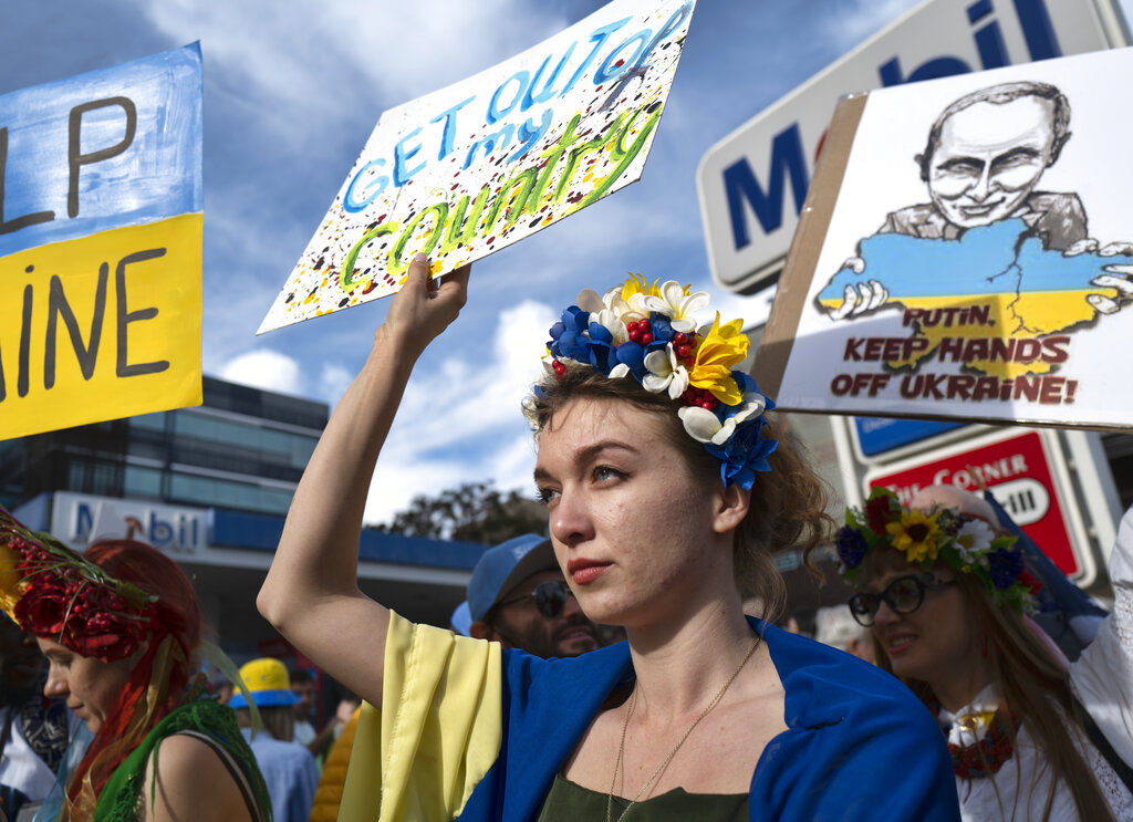 Invasion of Ukraine protested across the globe