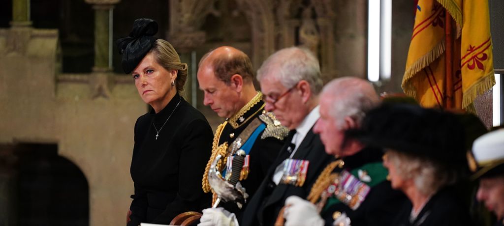 Royal family attends vigil for Queen Elizabeth II