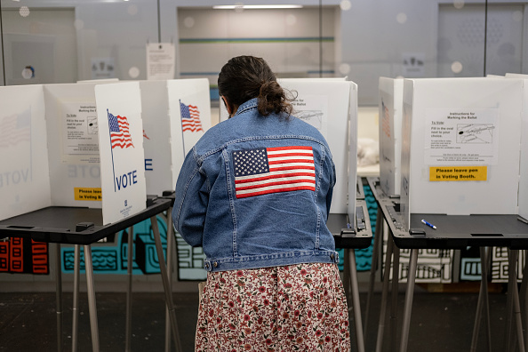 Photos: Voters head to polls for Election Day 2022